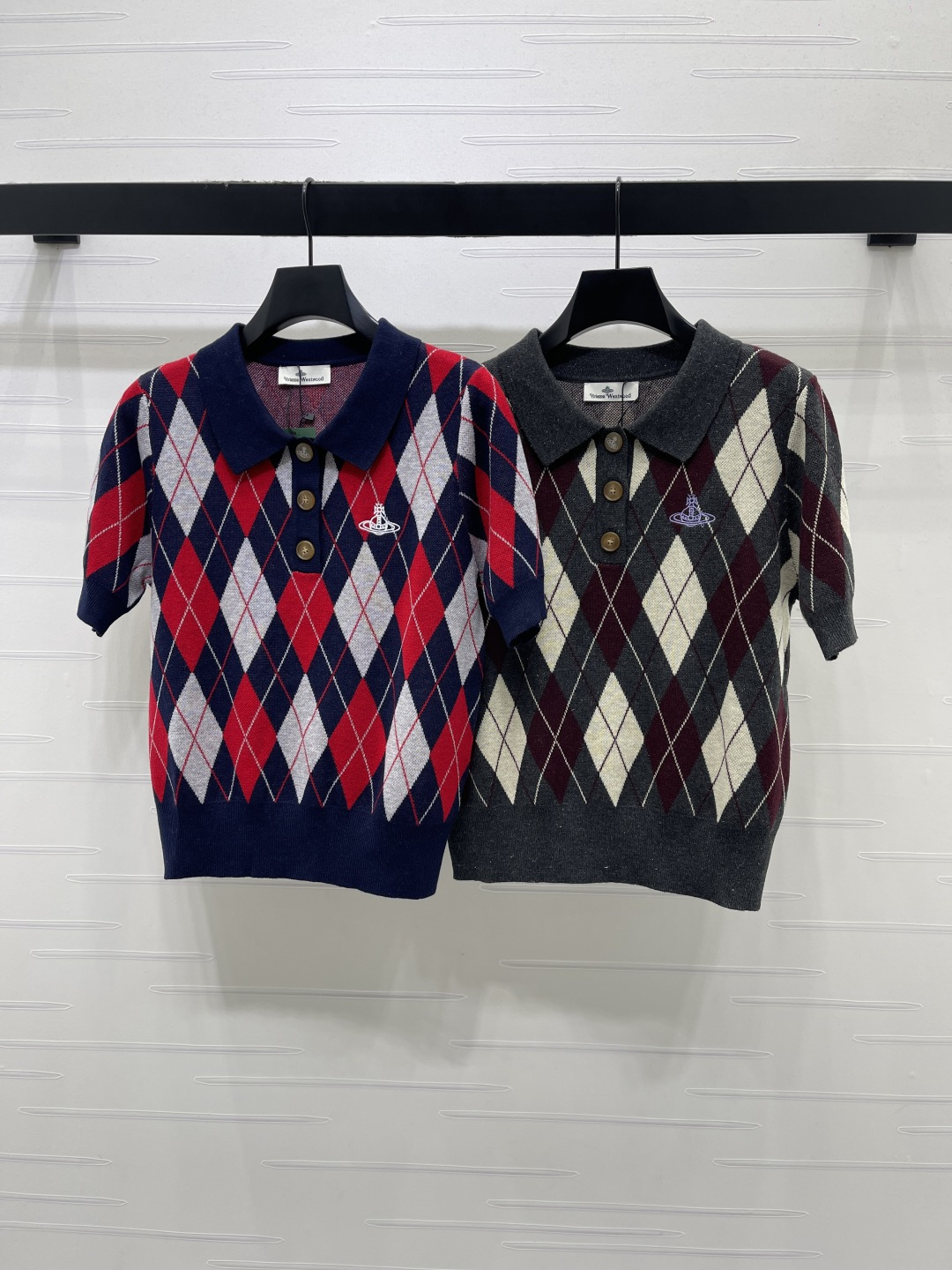 Women's short sleeves